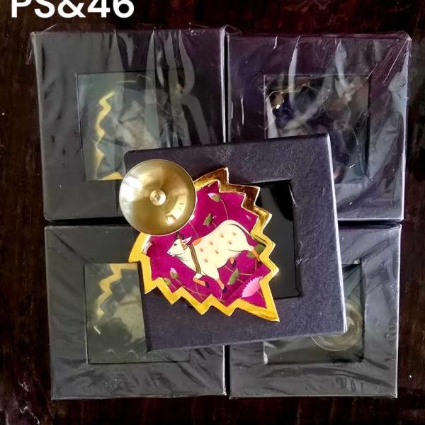 Beautiful Pichwai Diya with Transparent Window Box