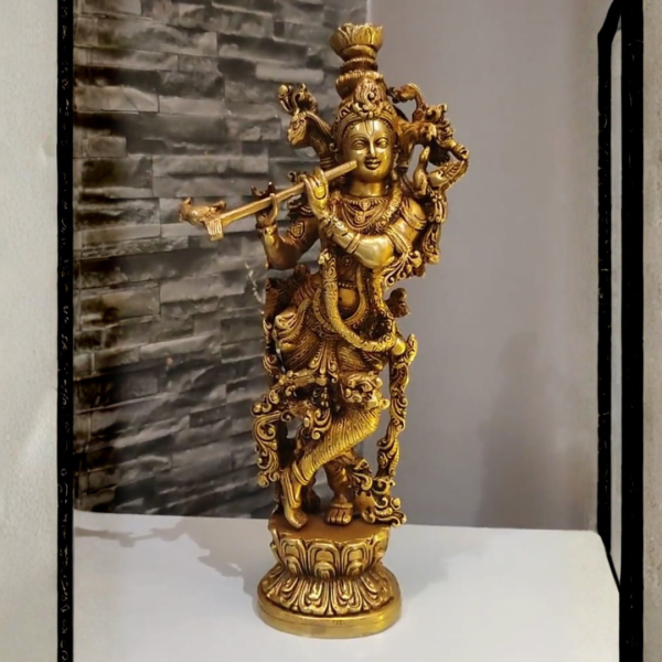 Murlai Krishna Statue